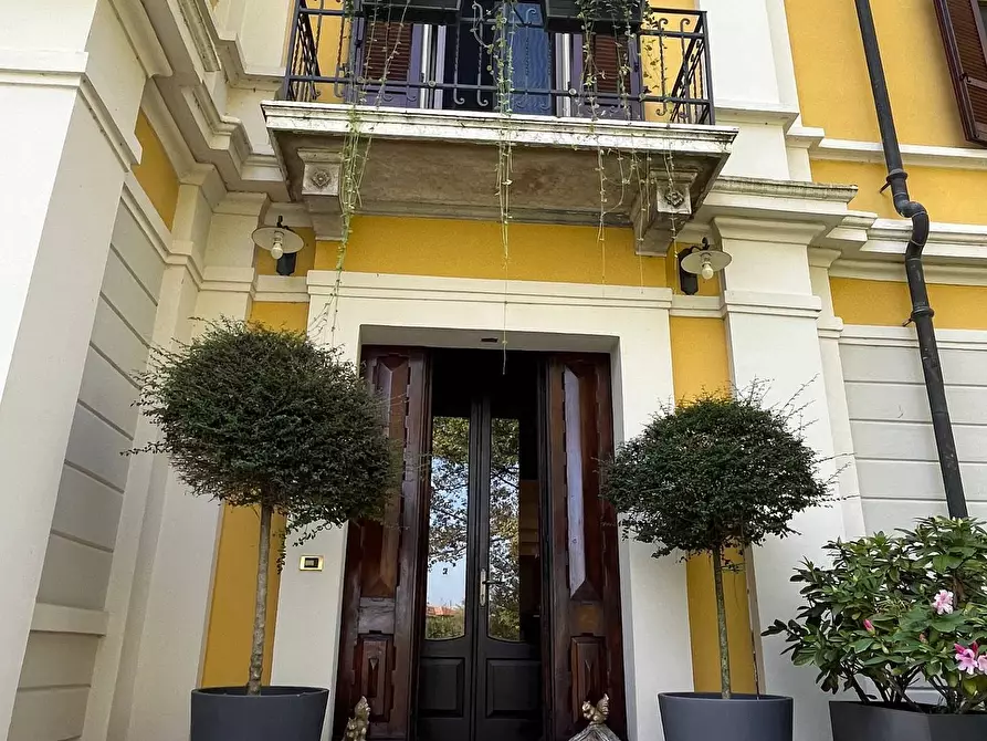 Immagine 28 di Casa indipendente in vendita  a Mantova