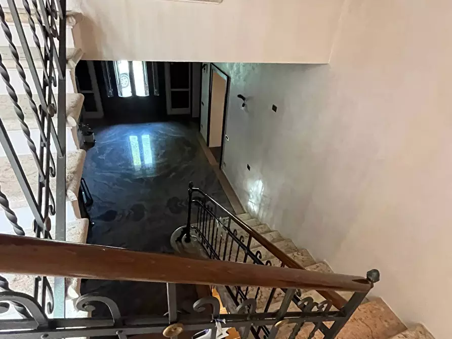 Immagine 45 di Casa indipendente in vendita  a Mantova