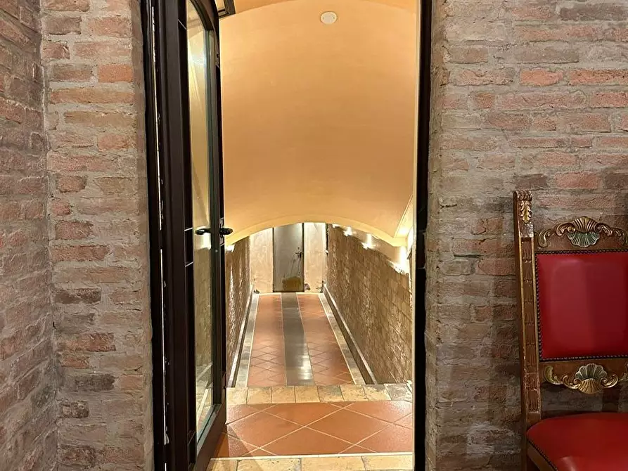 Immagine 62 di Casa indipendente in vendita  a Mantova