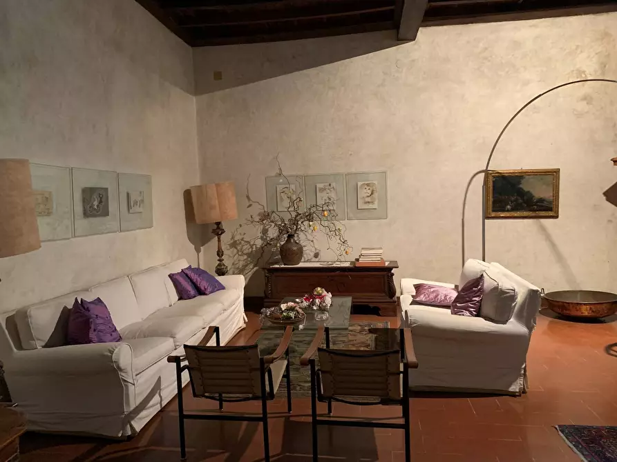 Immagine 5 di Casa indipendente in vendita  a Mantova