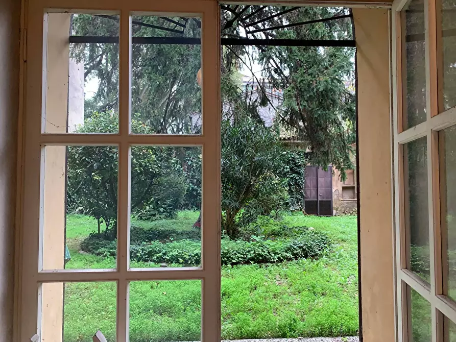 Immagine 24 di Casa indipendente in vendita  a Mantova