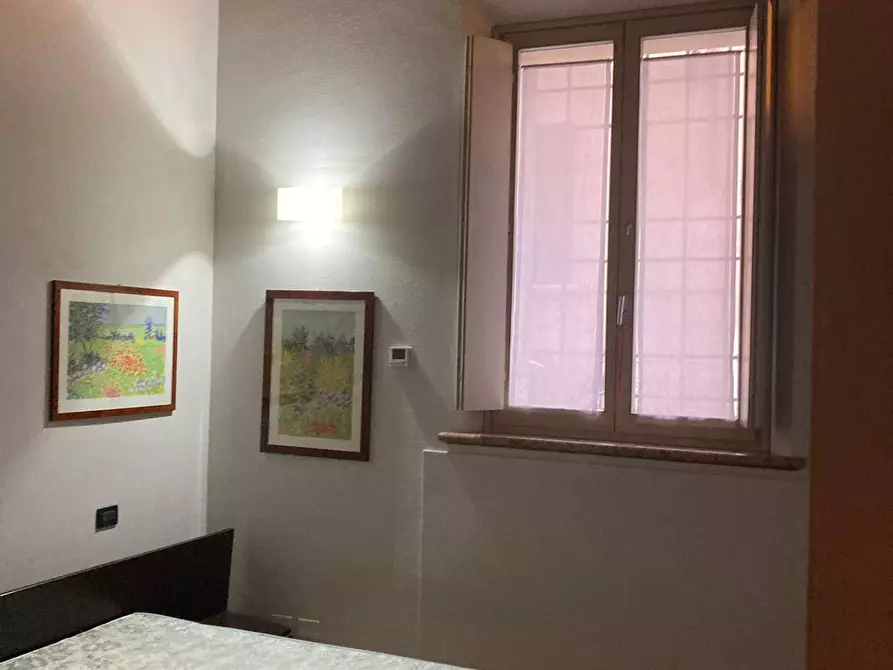 Immagine 10 di Appartamento in affitto  a Mantova