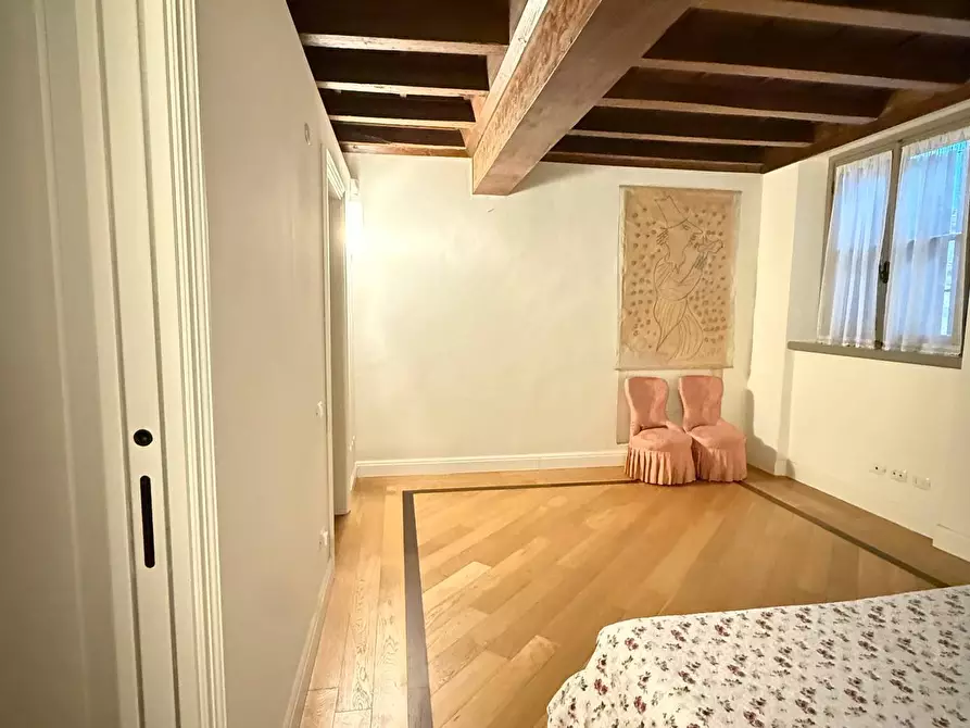 Immagine 24 di Appartamento in vendita  a Mantova