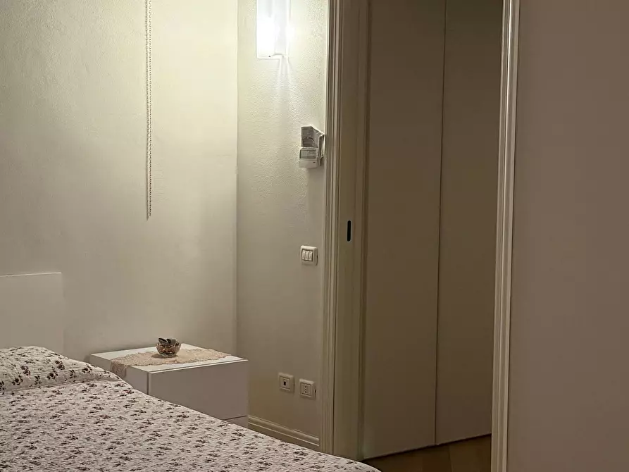 Immagine 15 di Appartamento in vendita  a Mantova