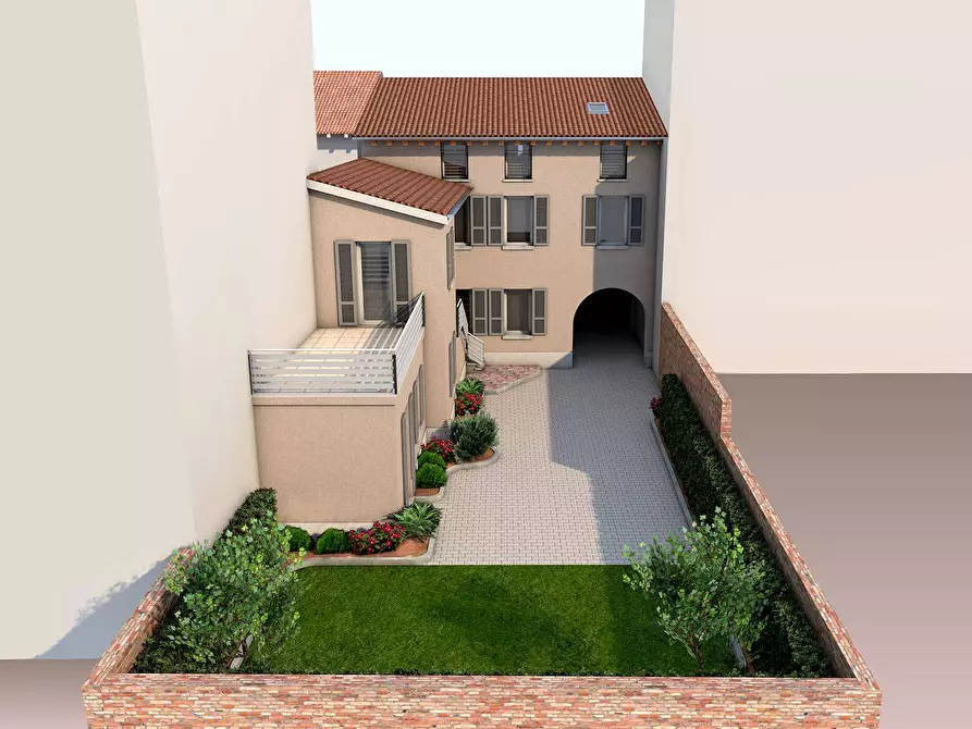 Immagine 3 di Casa indipendente in vendita  a Mantova