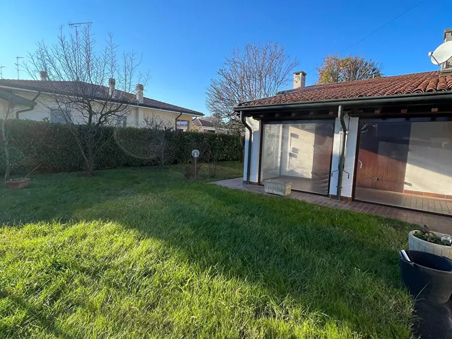 Immagine 14 di Villa in vendita  a Commessaggio