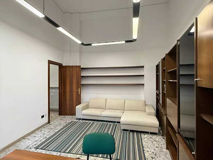 Immagine 7 di Appartamento in vendita  a Mantova