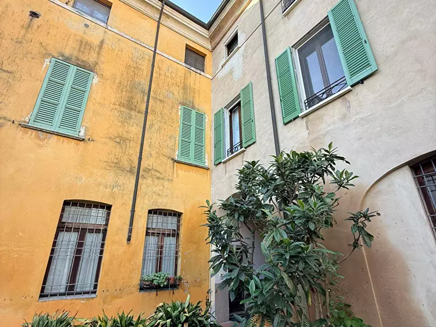 Immagine 3 di Appartamento in vendita  a Mantova