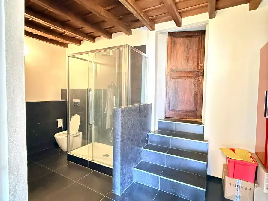 Immagine 17 di Appartamento in vendita  a Mantova