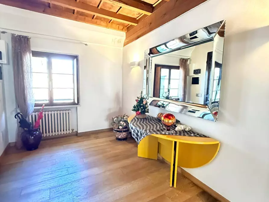 Immagine 7 di Appartamento in vendita  a Mantova