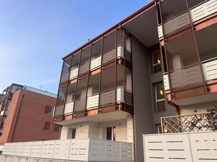 Immagine 4 di Appartamento in affitto  a Mantova