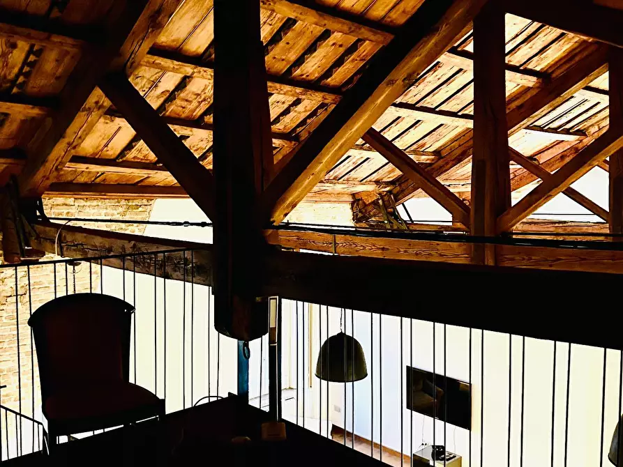 Immagine 7 di Appartamento in vendita  a Mantova