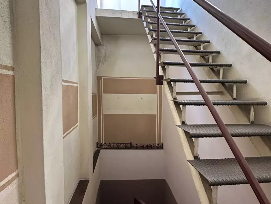 Immagine 6 di Casa indipendente in vendita  a Mantova