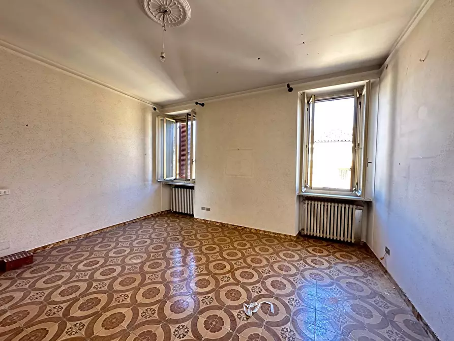 Immagine 18 di Casa indipendente in vendita  a Mantova