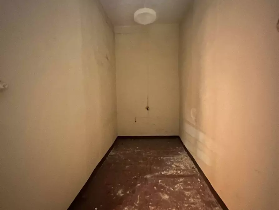 Immagine 24 di Casa indipendente in vendita  a Mantova