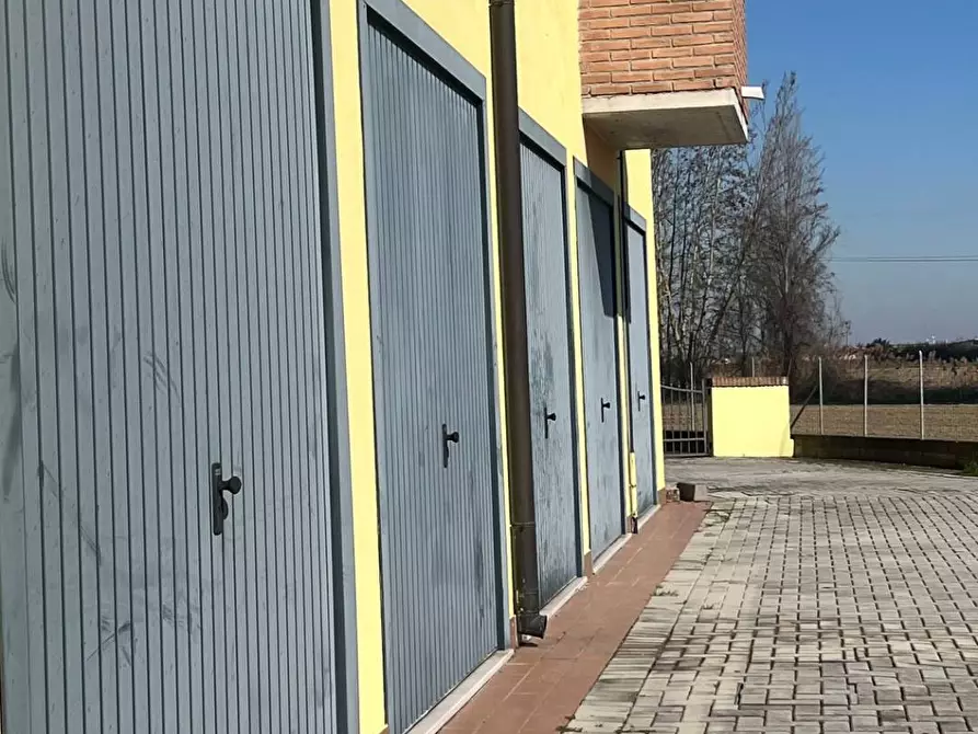 Immagine 4 di Appartamento in vendita  a San Benedetto Po