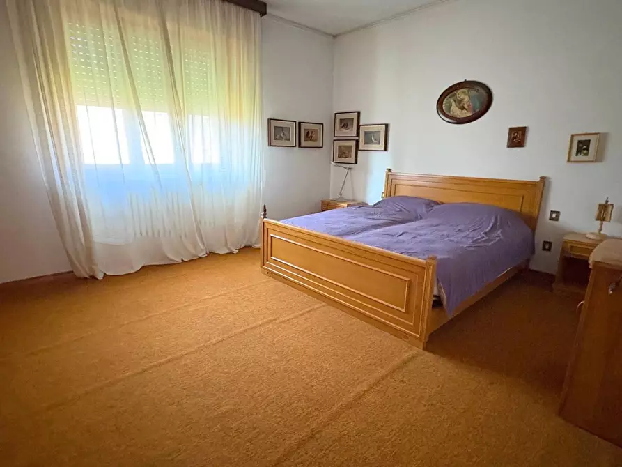 Immagine 20 di Villa in vendita  a Marmirolo