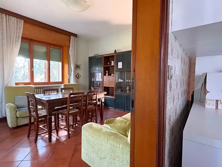 Immagine 13 di Villa in vendita  a Marmirolo