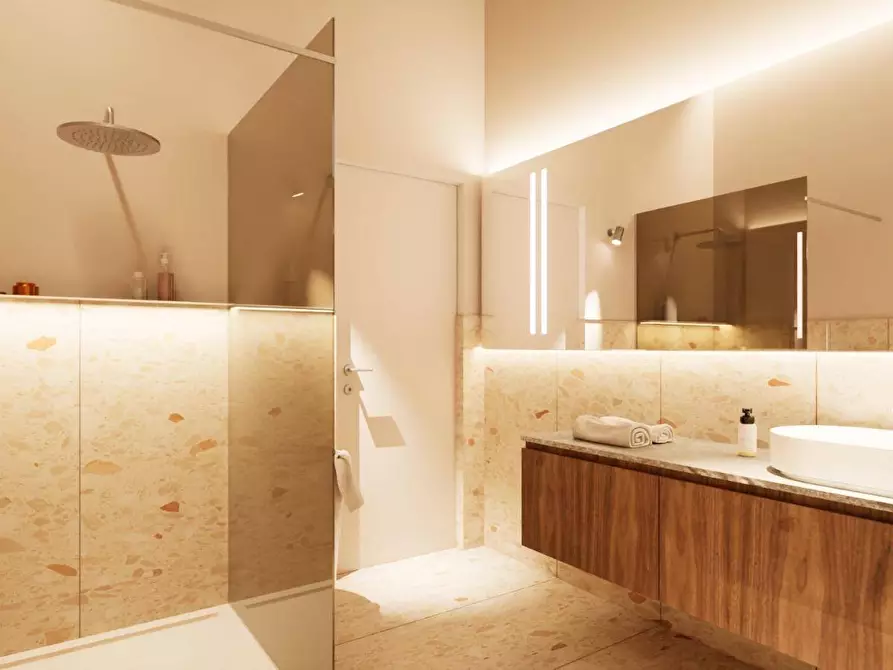 Immagine 12 di Appartamento in vendita  a Mantova