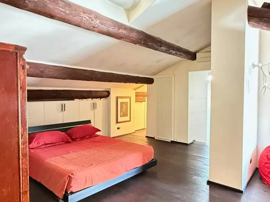 Immagine 35 di Appartamento in vendita  a Mantova