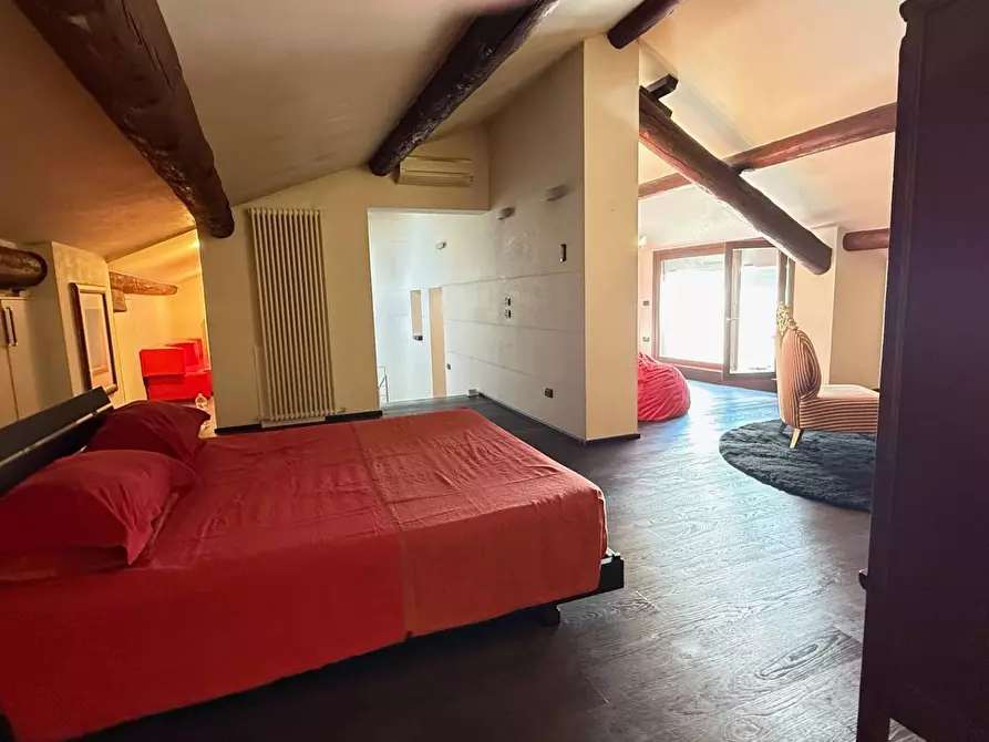 Immagine 38 di Appartamento in vendita  a Mantova