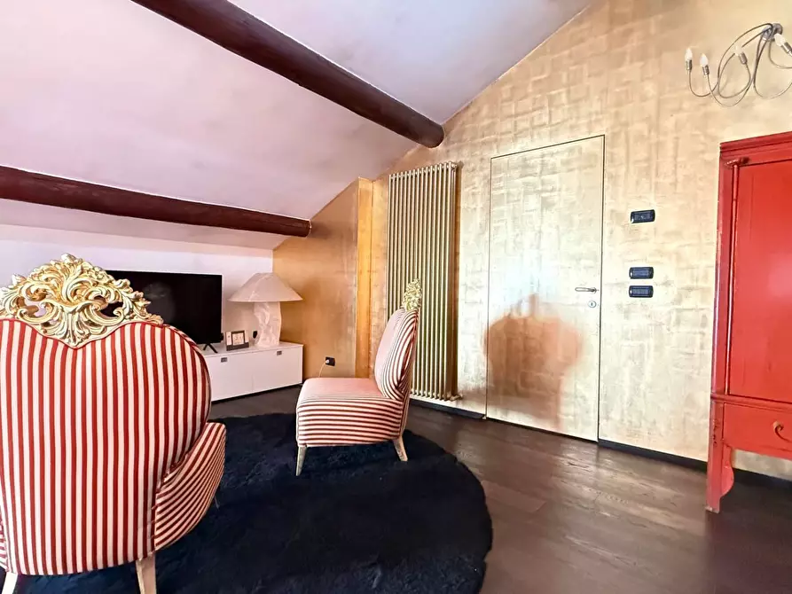 Immagine 39 di Appartamento in vendita  a Mantova