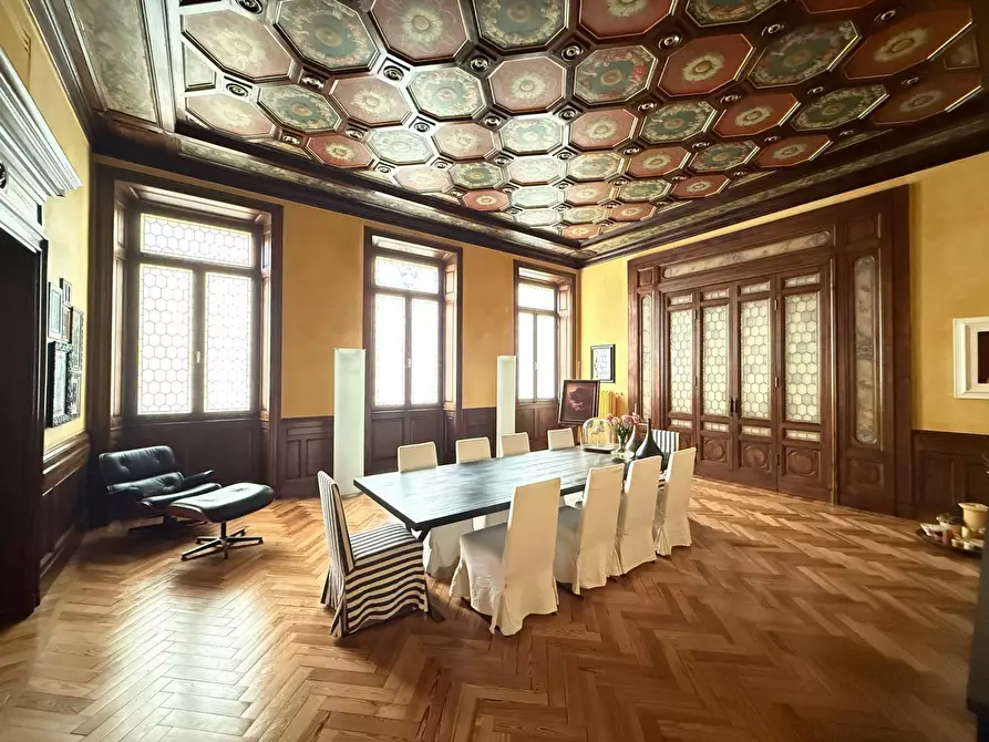 Immagine 40 di Appartamento in vendita  a Mantova