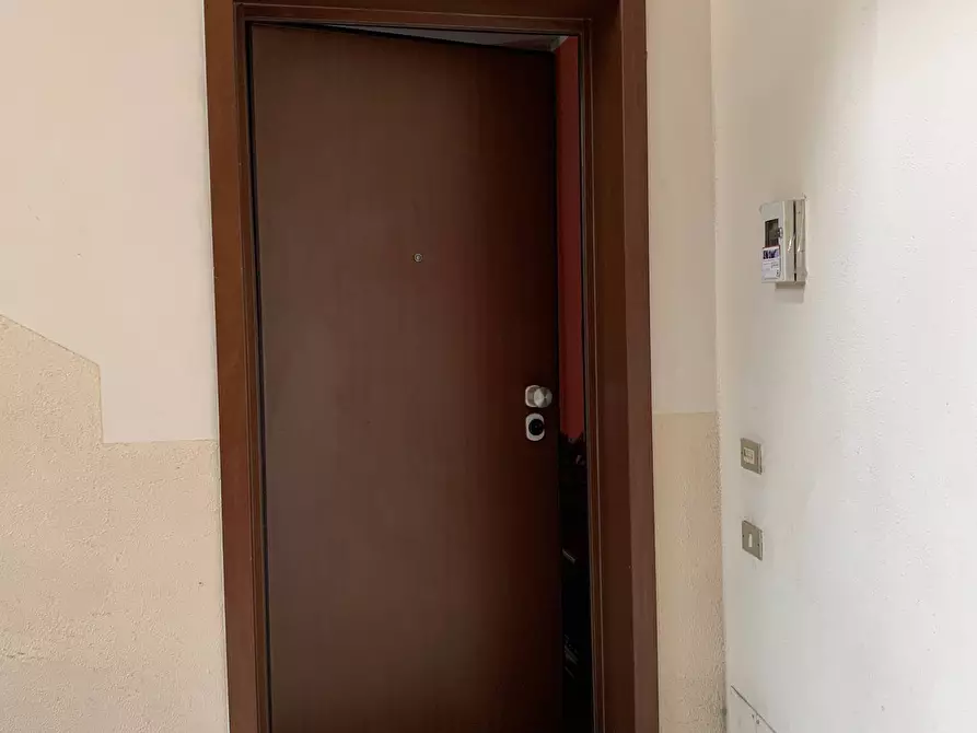 Immagine 9 di Appartamento in vendita  a Mantova