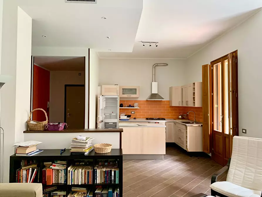 Immagine 3 di Appartamento in vendita  a Mantova