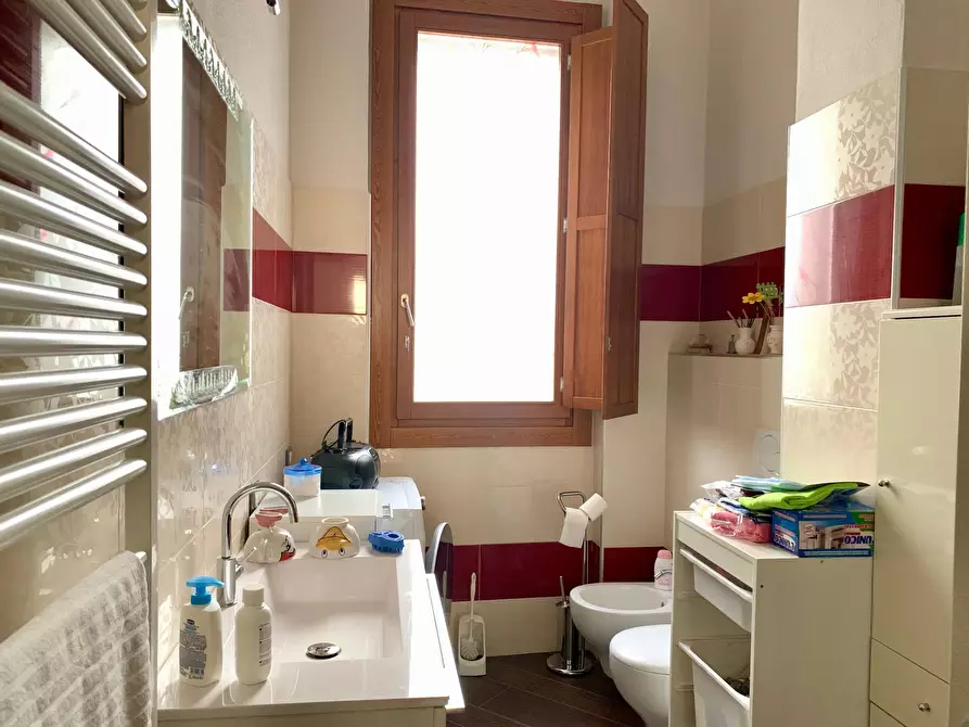 Immagine 19 di Appartamento in vendita  a Mantova