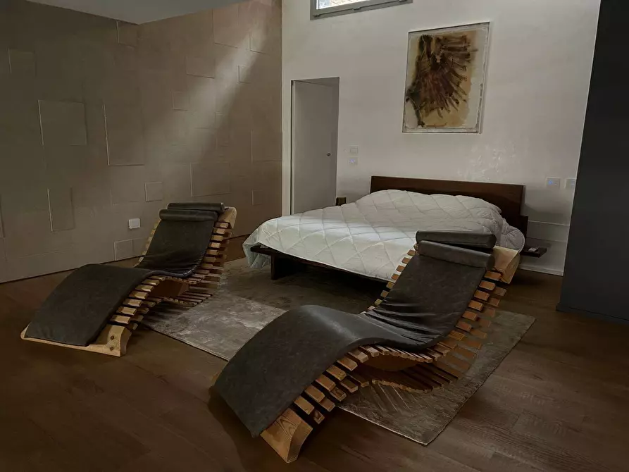 Immagine 12 di Attico in vendita  a Mantova