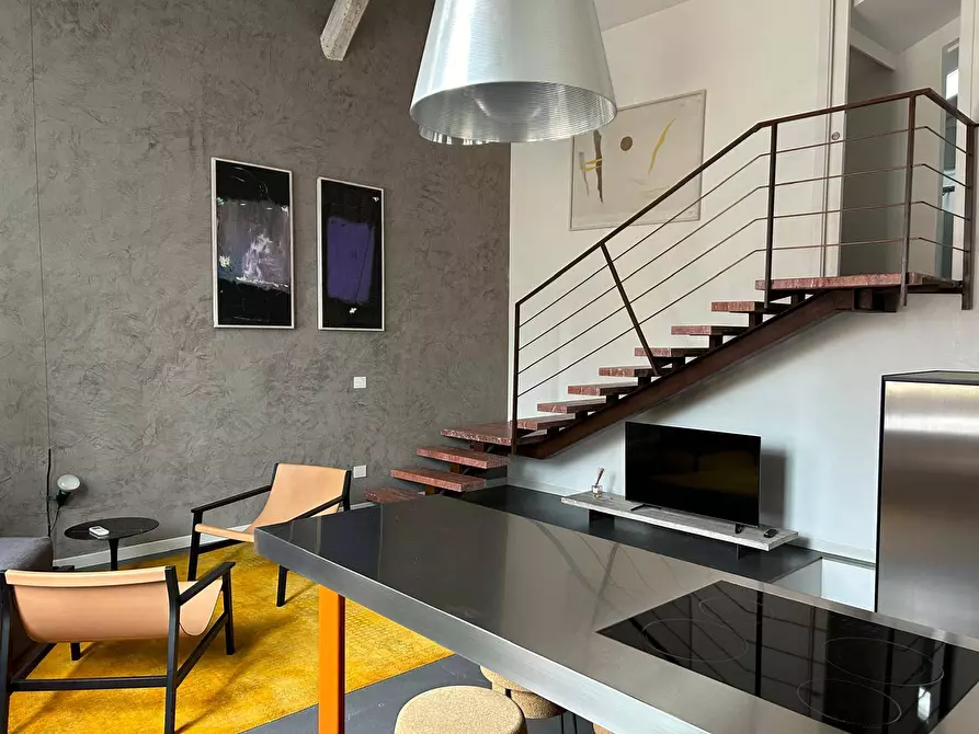 Immagine 18 di Attico in vendita  a Mantova