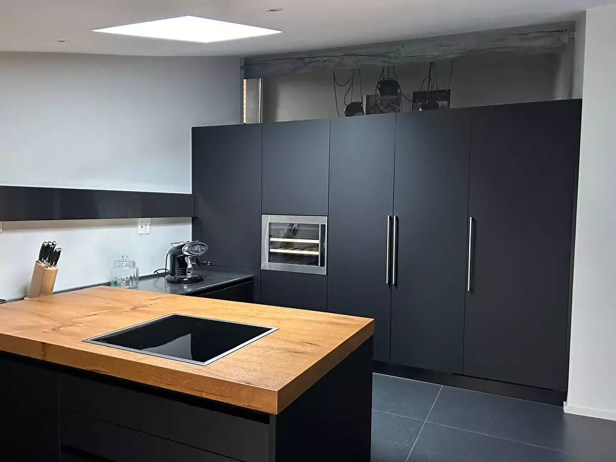 Immagine 9 di Attico in vendita  a Mantova