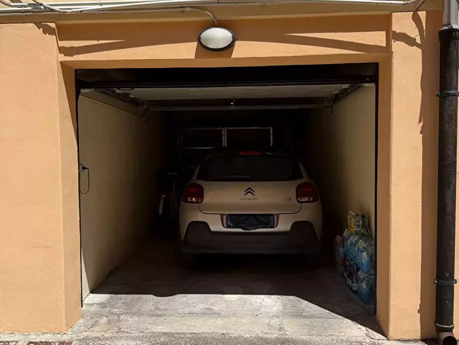 Immagine 20 di Appartamento in vendita  a Mantova