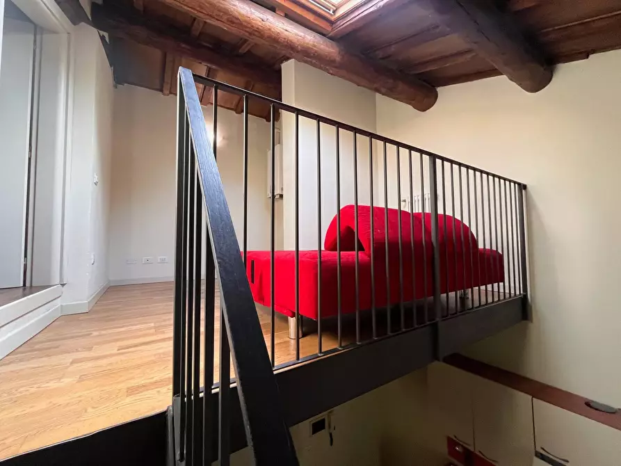 Immagine 11 di Appartamento in vendita  a Mantova