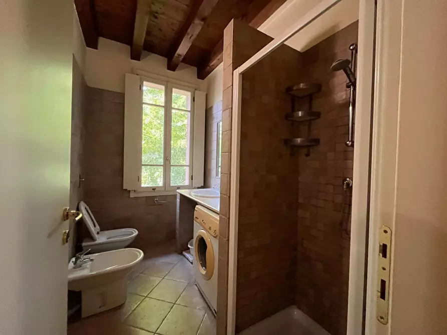 Immagine 9 di Appartamento in vendita  a Mantova