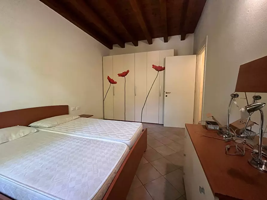 Immagine 6 di Appartamento in vendita  a Mantova