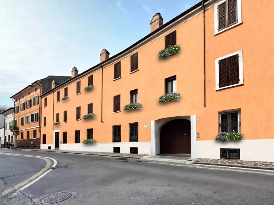 Immagine 3 di Appartamento in vendita  a Mantova