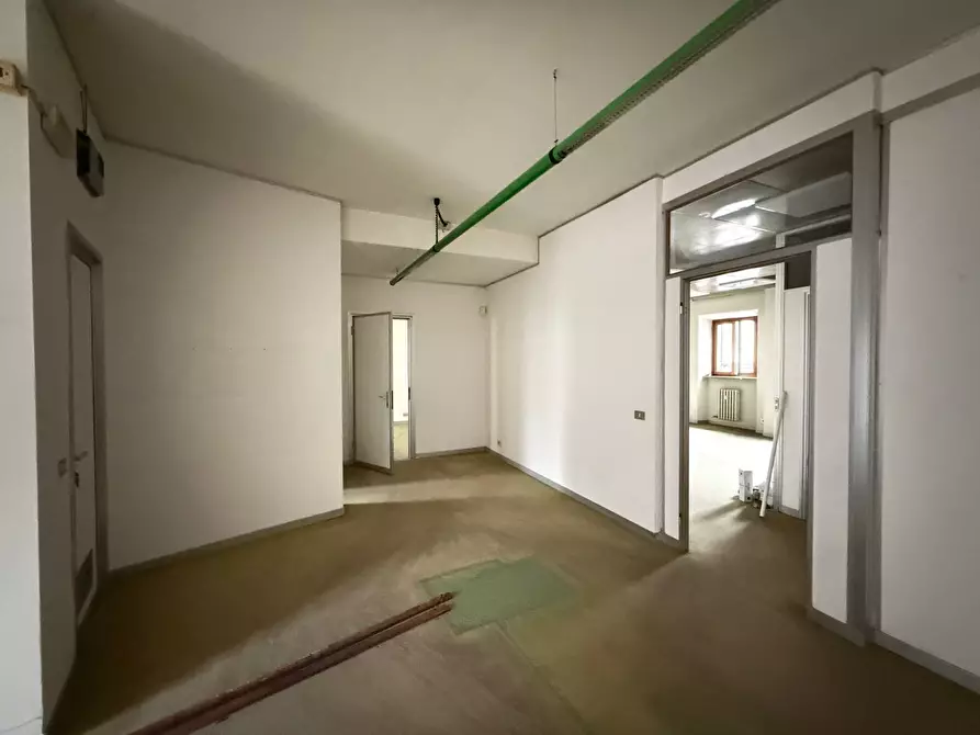 Immagine 17 di Appartamento in vendita  a Mantova