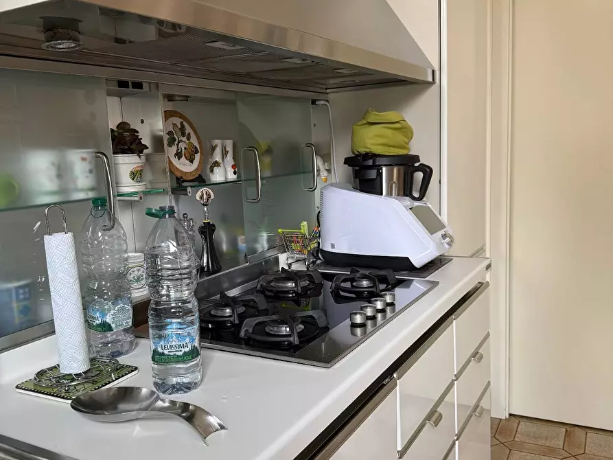 Immagine 5 di Appartamento in vendita  a Mantova