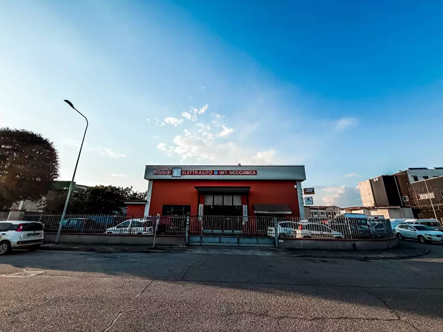 Immagine 6 di Capannone industriale in vendita  a Mantova