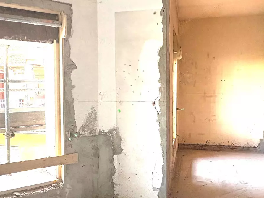 Immagine 13 di Appartamento in vendita  a Mantova