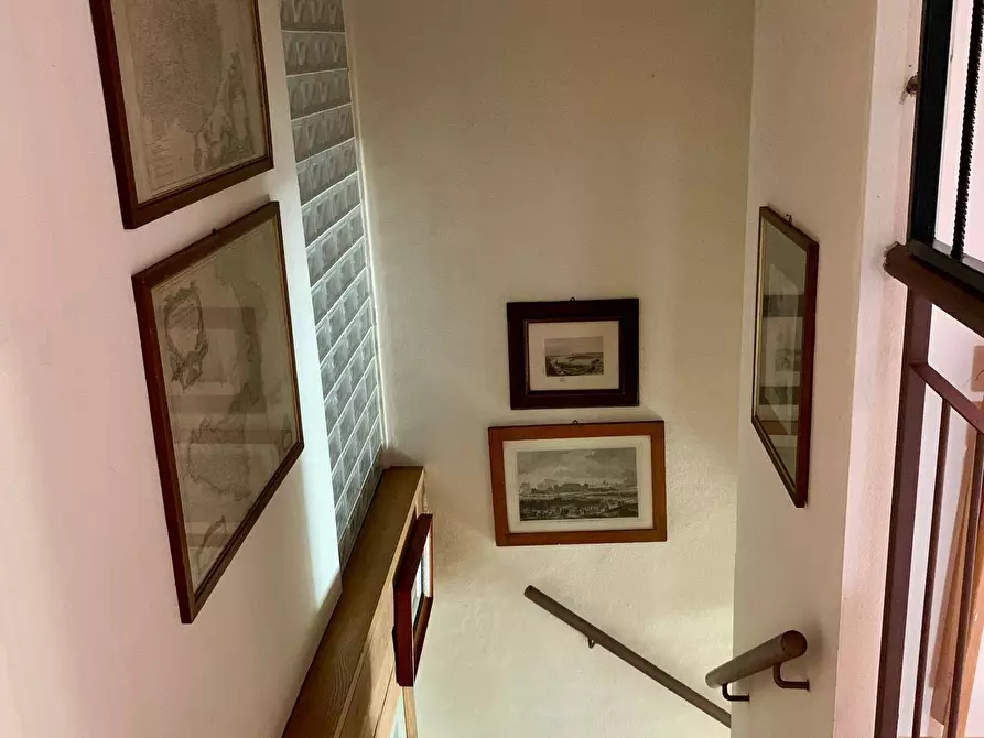 Immagine 30 di Casa indipendente in vendita  a Mantova