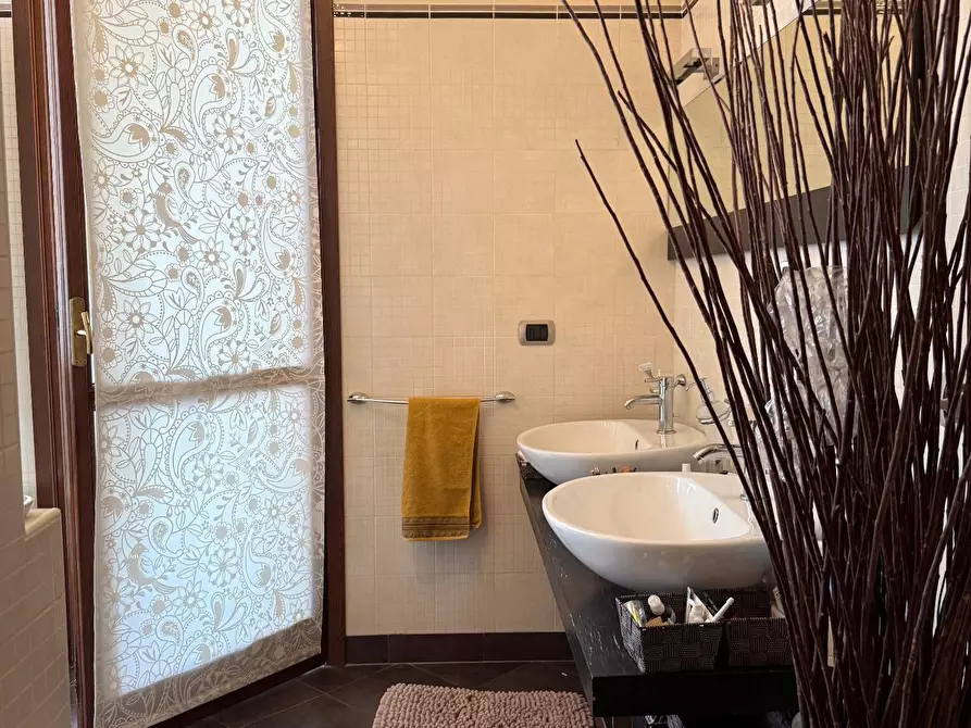 Immagine 20 di Appartamento in vendita  a Mantova