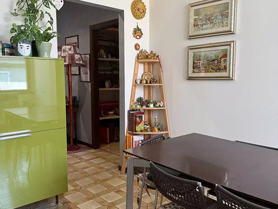 Immagine 6 di Appartamento in vendita  a Mantova