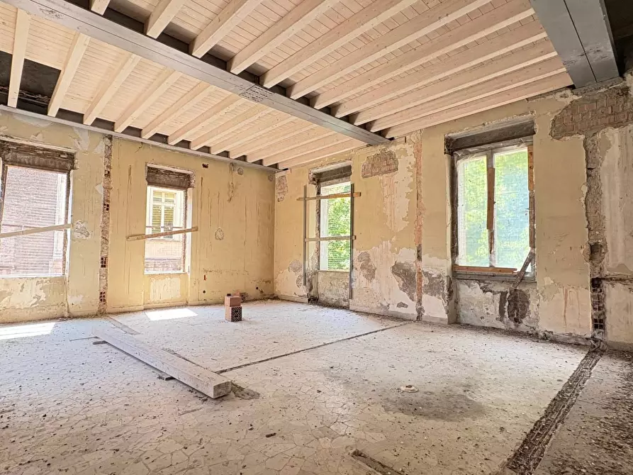 Immagine 15 di Appartamento in vendita  a Mantova