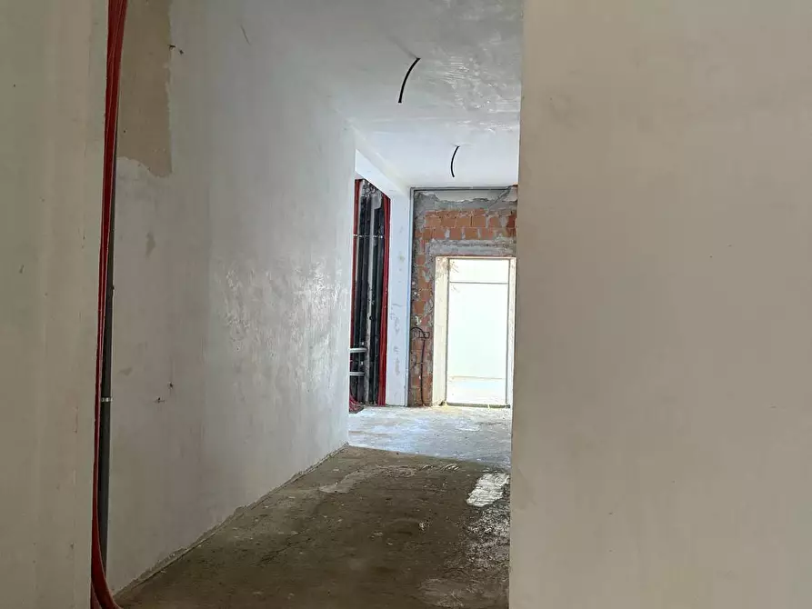 Immagine 30 di Appartamento in vendita  a Mantova