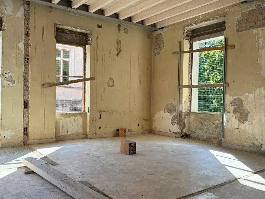 Immagine 22 di Appartamento in vendita  a Mantova