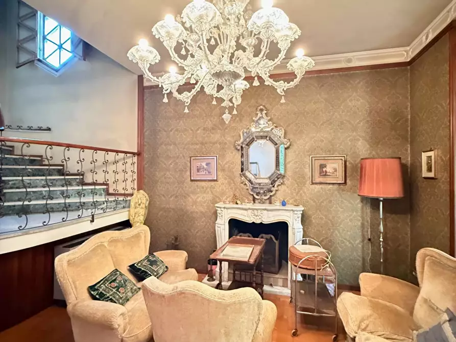 Immagine 14 di Casa indipendente in vendita  a Mantova