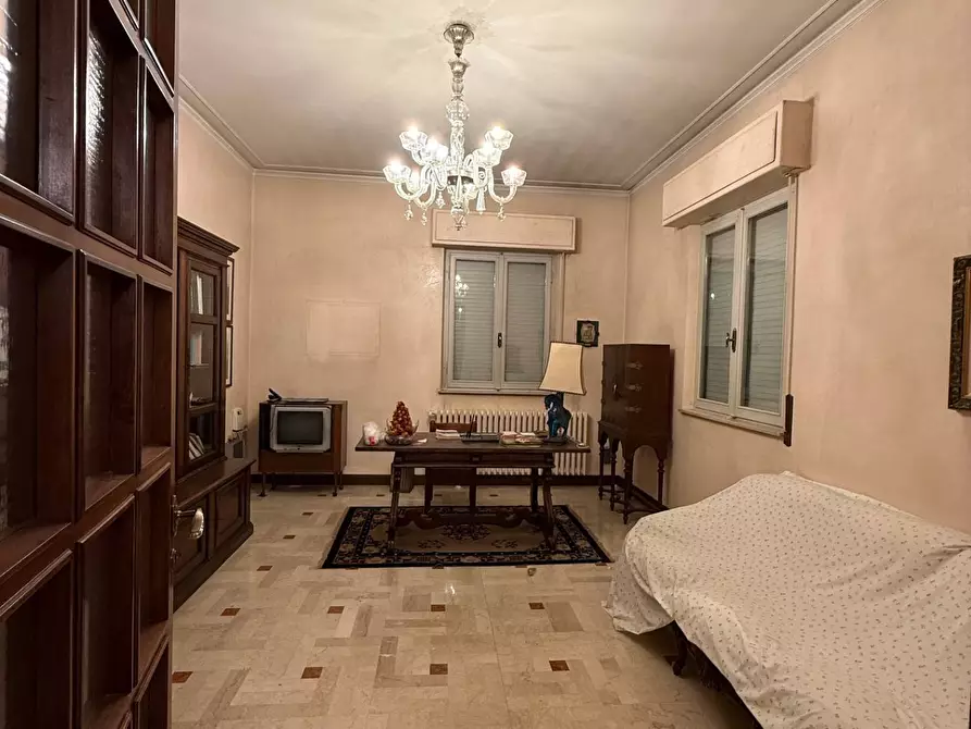 Immagine 17 di Casa indipendente in vendita  a Mantova